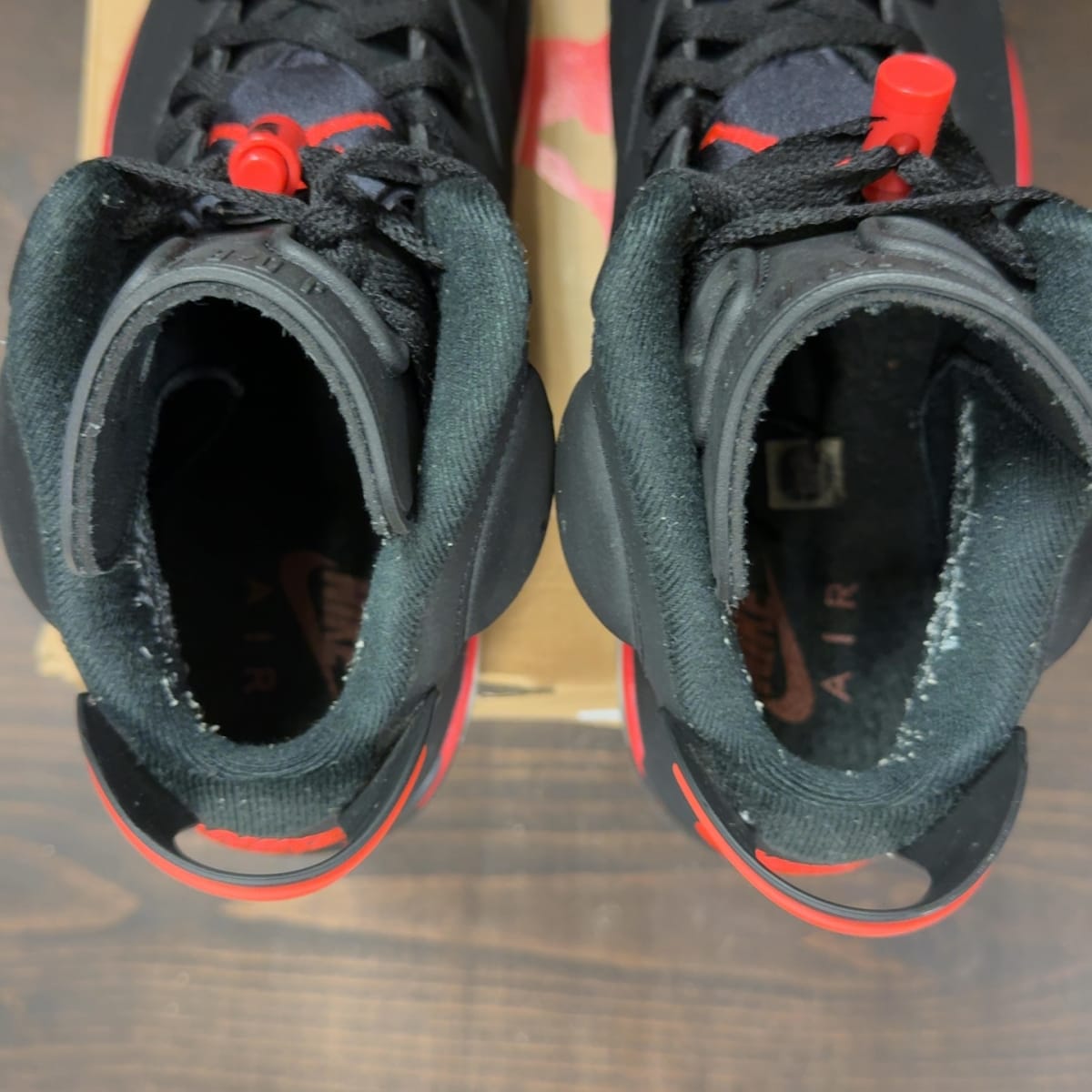 Jordan 6 Retro Infrared Salesman Size 10.5 (Pre-Owned) - aux