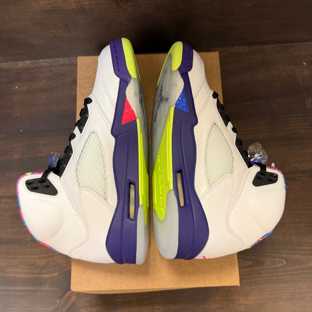 Jordan 5 Retro Alternate Bel-Air Size 8.5 (Pre-Owned) - Image 5