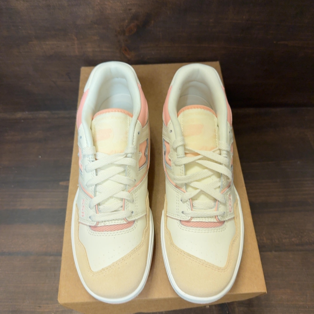 New Balance 550 White Pink (Women's) Size 7W (Pre-Owned) - Image 3