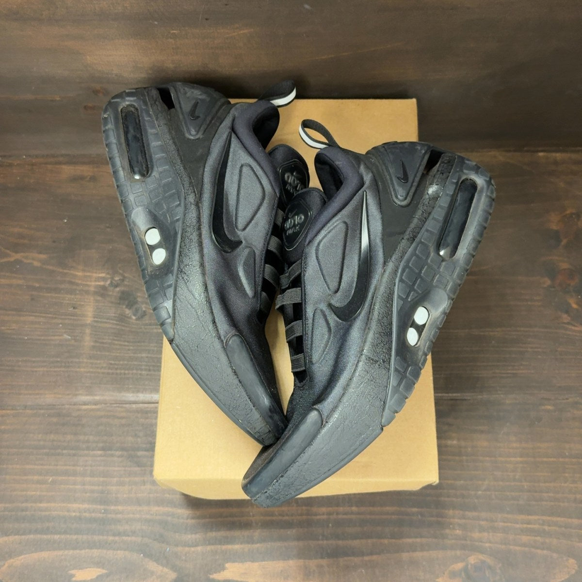 Nike Adapt Auto Max Triple Black (US Charger) Size 10.5 (Pre-Owned) - Image 2