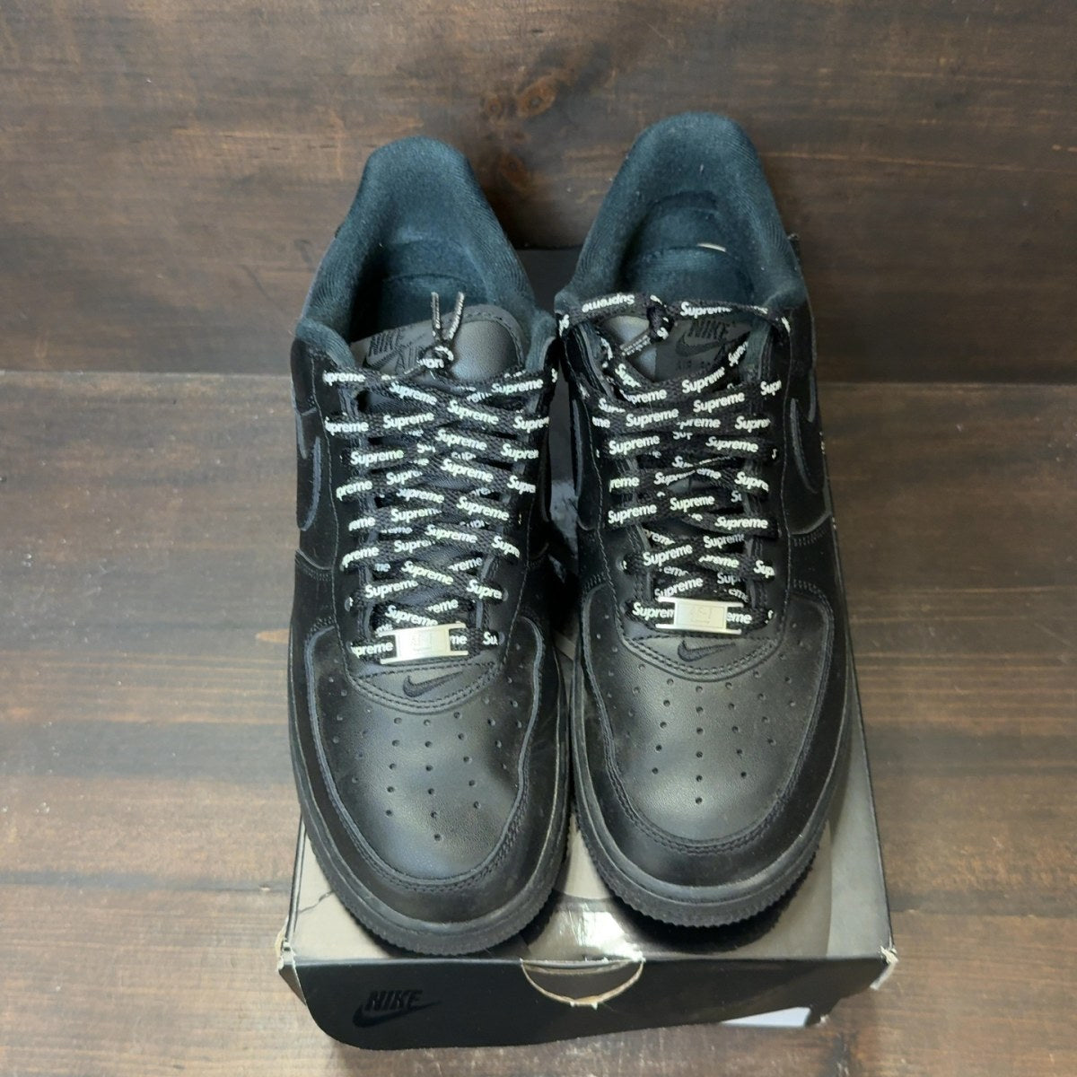 Nike Air Force 1 Low Supreme Black - Image 3
