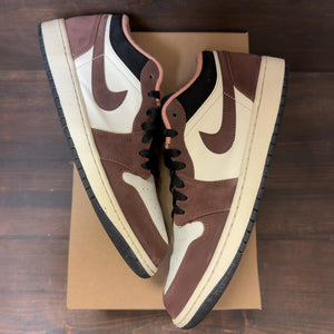 Jordan 1 Low Mocha Size 11.5 (Pre-Owned) - Image 2