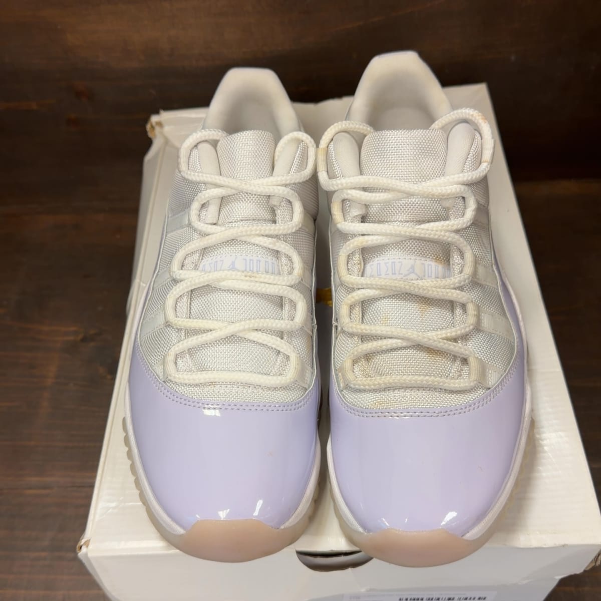 Jordan 11 Retro Low Pure Violet (Women's) Size 11W (Pre-Owned) - tag