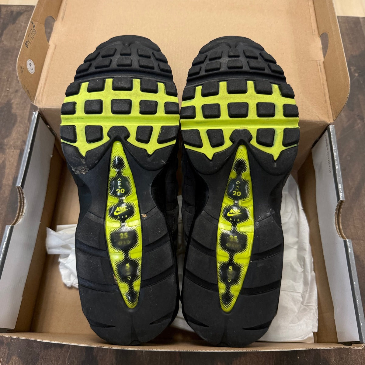 Nike Air Max 95 OG Neon (2015) - Image 5