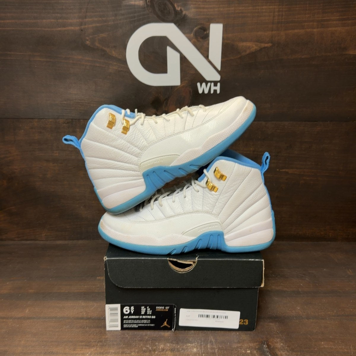 Jordan 12 Retro University Blue (2016) (GS) - Image 1