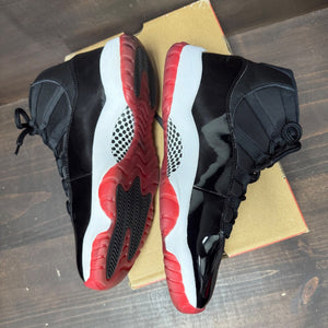 Jordan 11 Retro Playoffs Bred (2019) - Image 3