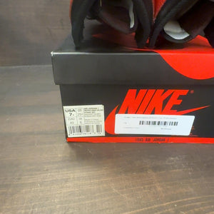 Jordan 1 Retro Bred Banned (2016) (GS) - Image 8