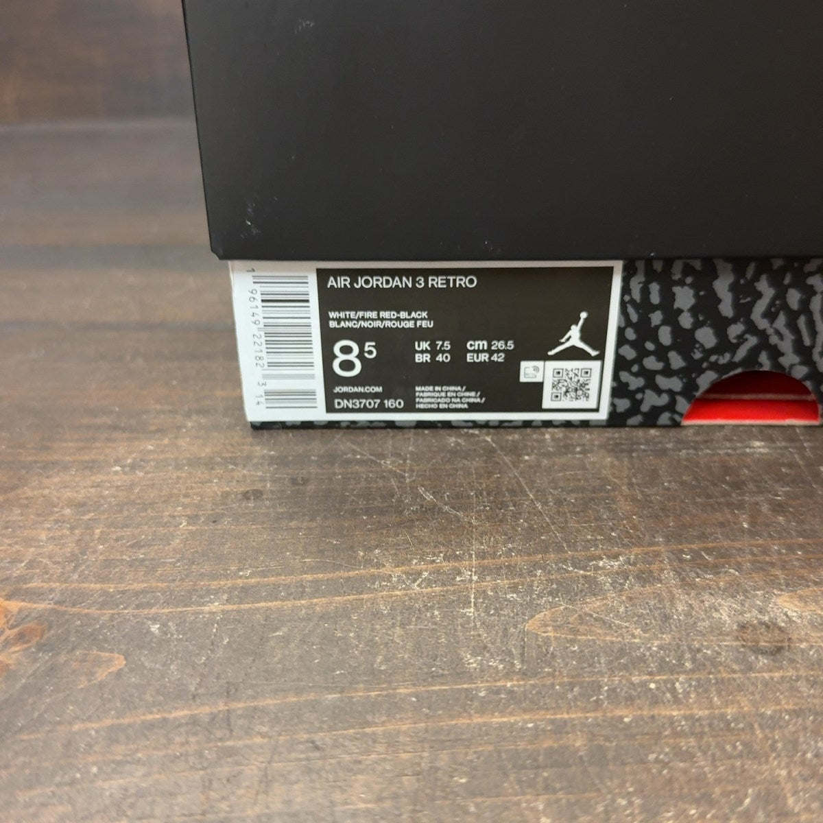 Jordan 3 Retro Fire Red (2022) - Image 7