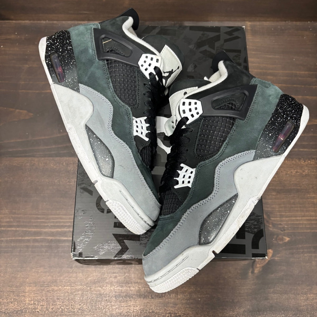 Jordan 4 Retro Fear (2024) - Image 2