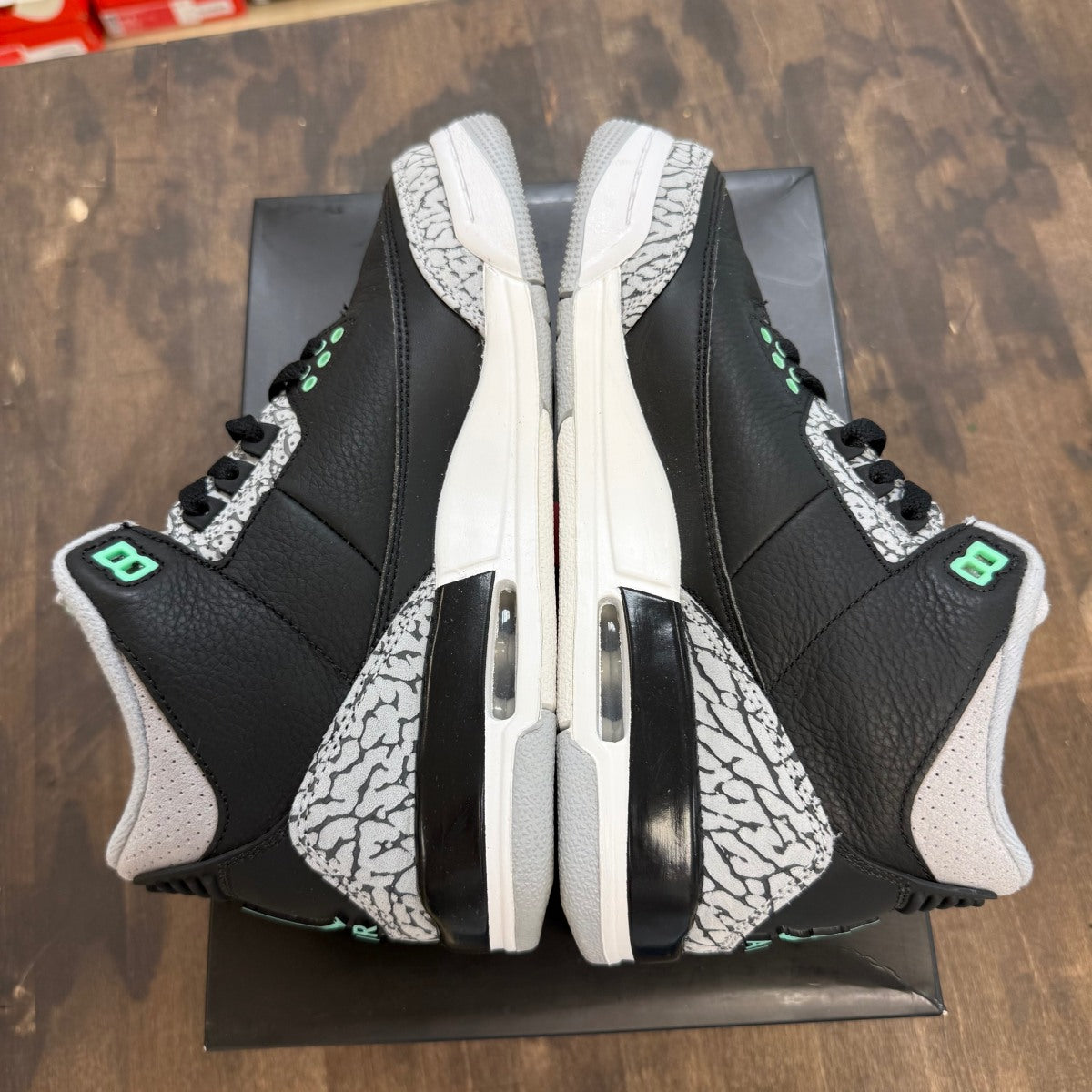 Jordan 3 Retro Green Glow (GS) - Image 4