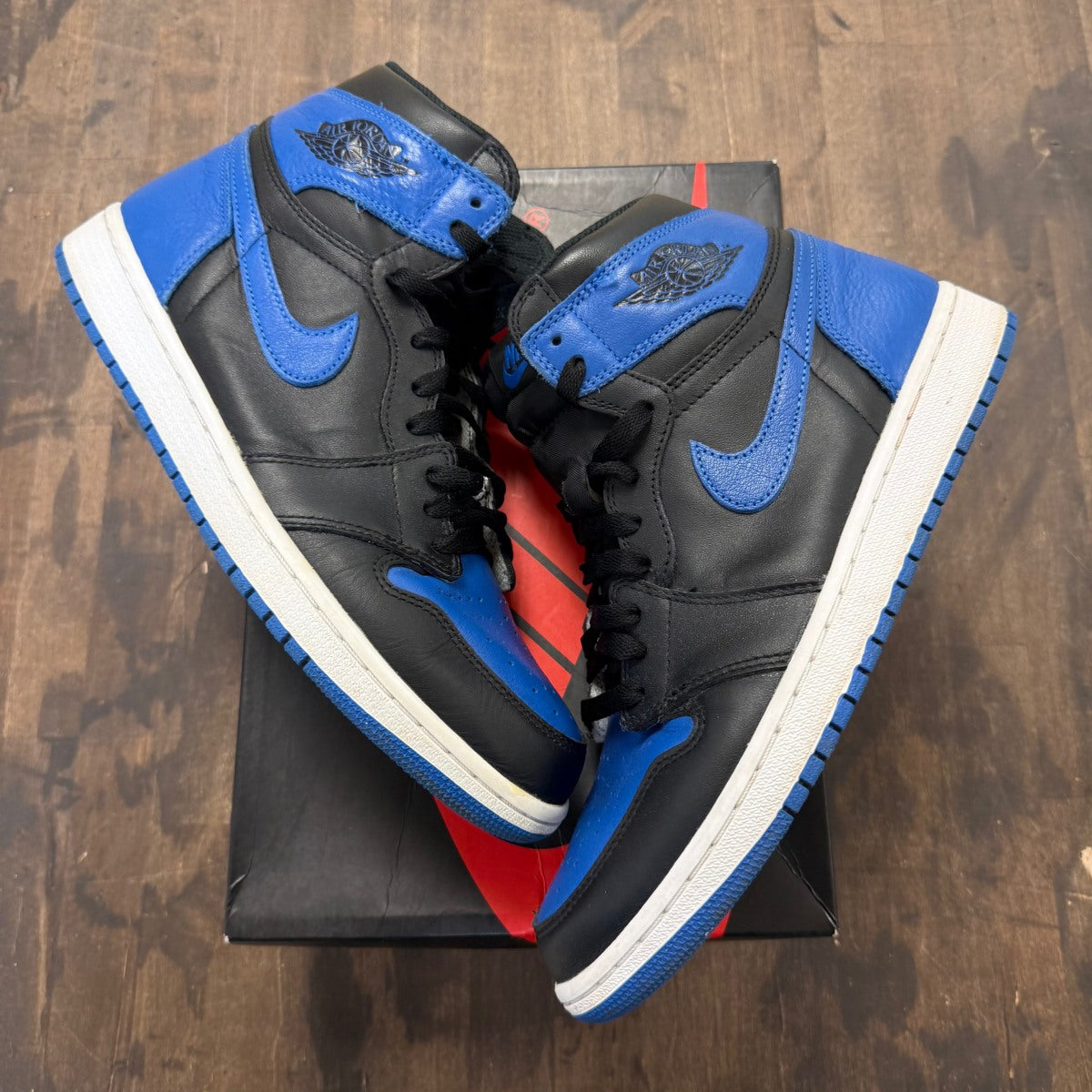 Jordan 1 Retro Royal (2017) - Image 1