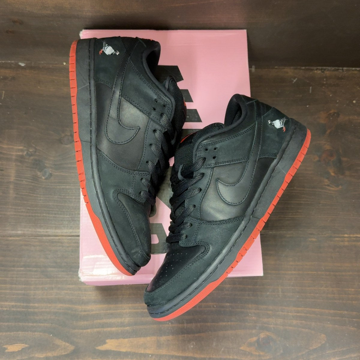Nike SB Dunk Low Black Pigeon - Image 2