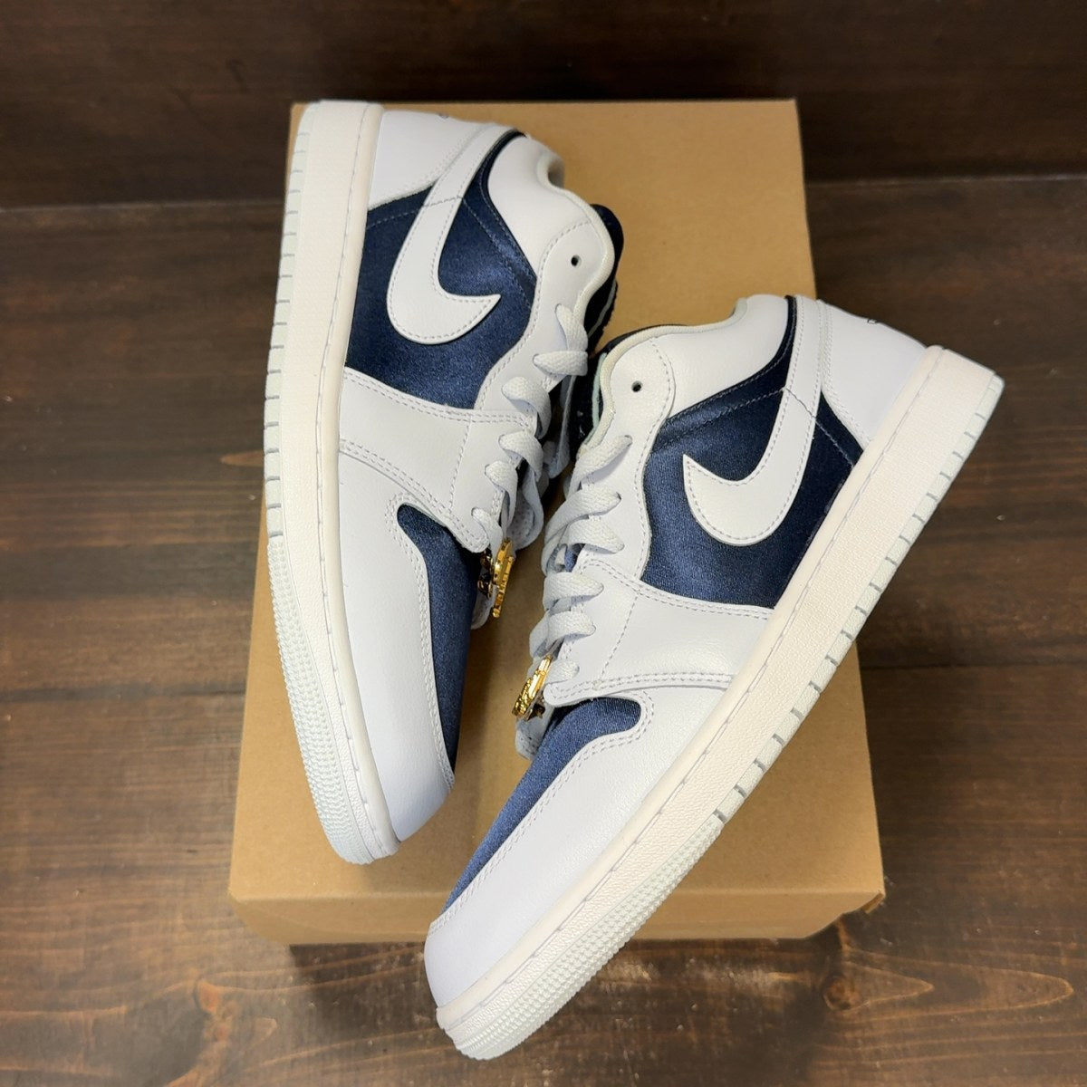 Jordan 1 Low SE Football Grey White Gym Red Midnight Navy (Women's) Size 11.5W - Image 2
