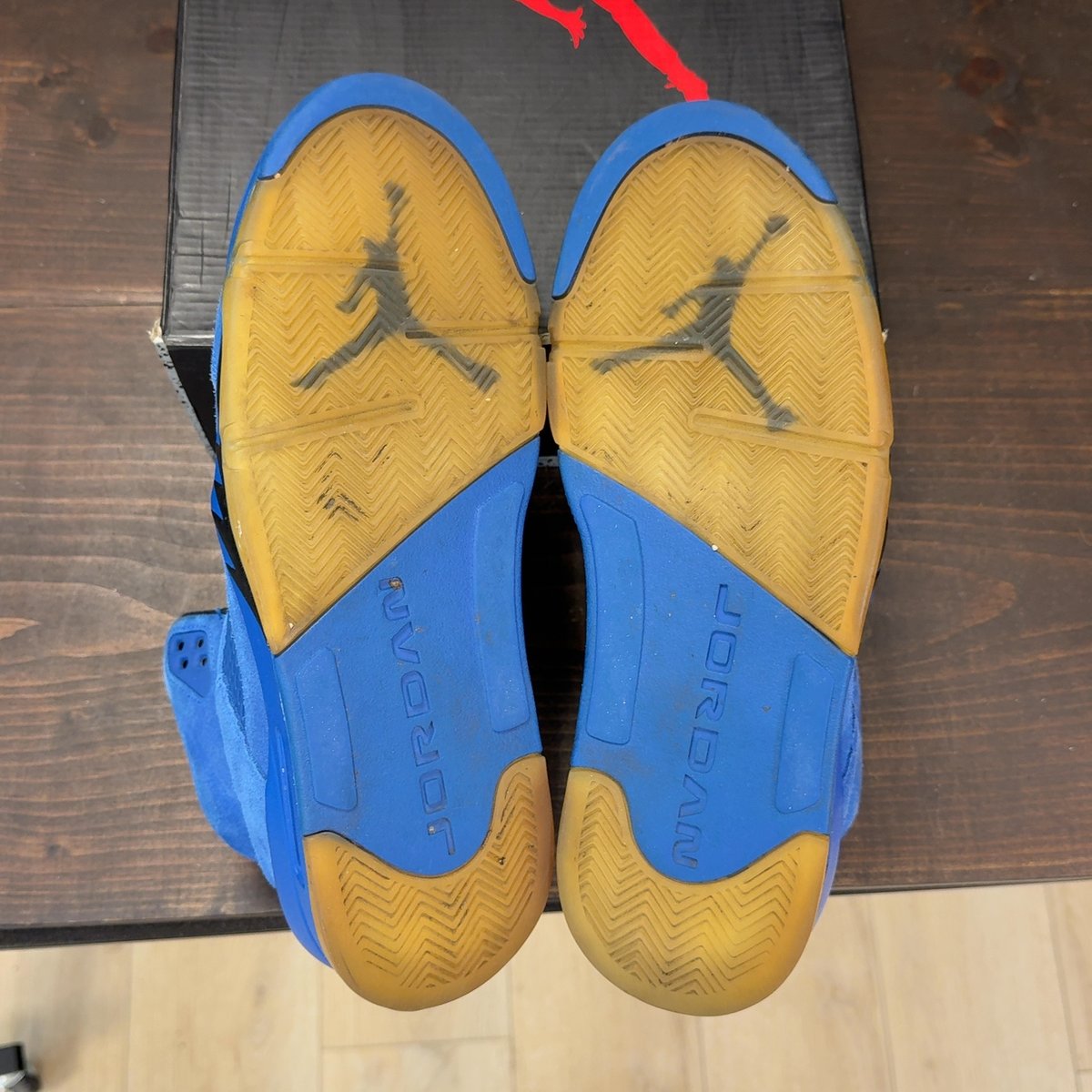Jordan 5 Retro Blue Suede Size 11 (Pre-Owned) - aux