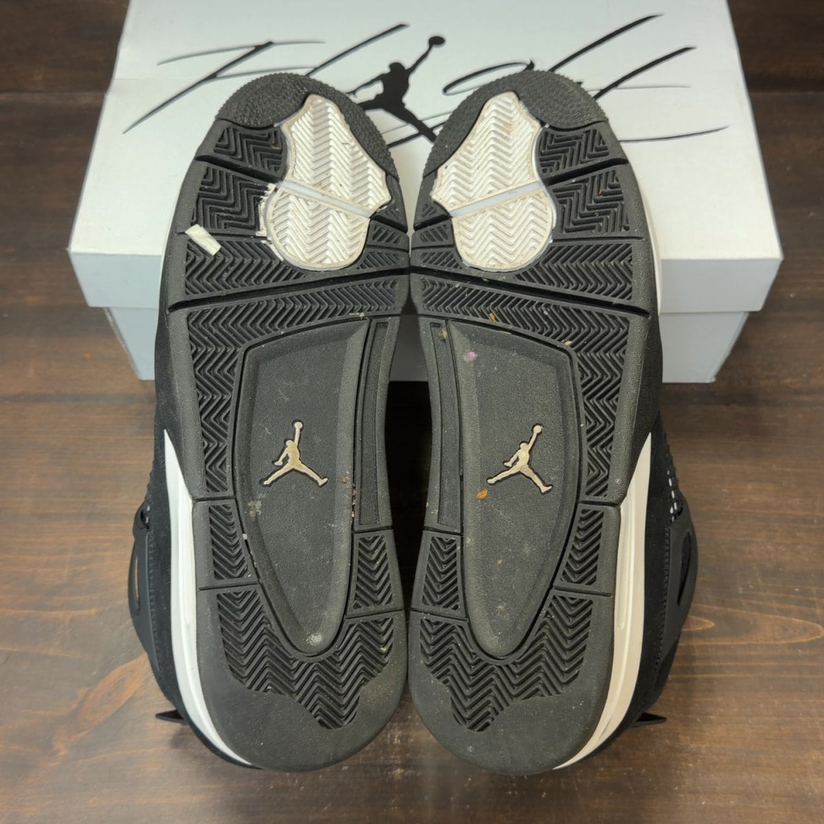 Jordan 4 Retro White Thunder - Image 6