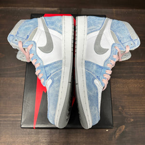 Jordan 1 Retro High OG Hyper Royal - Image 11