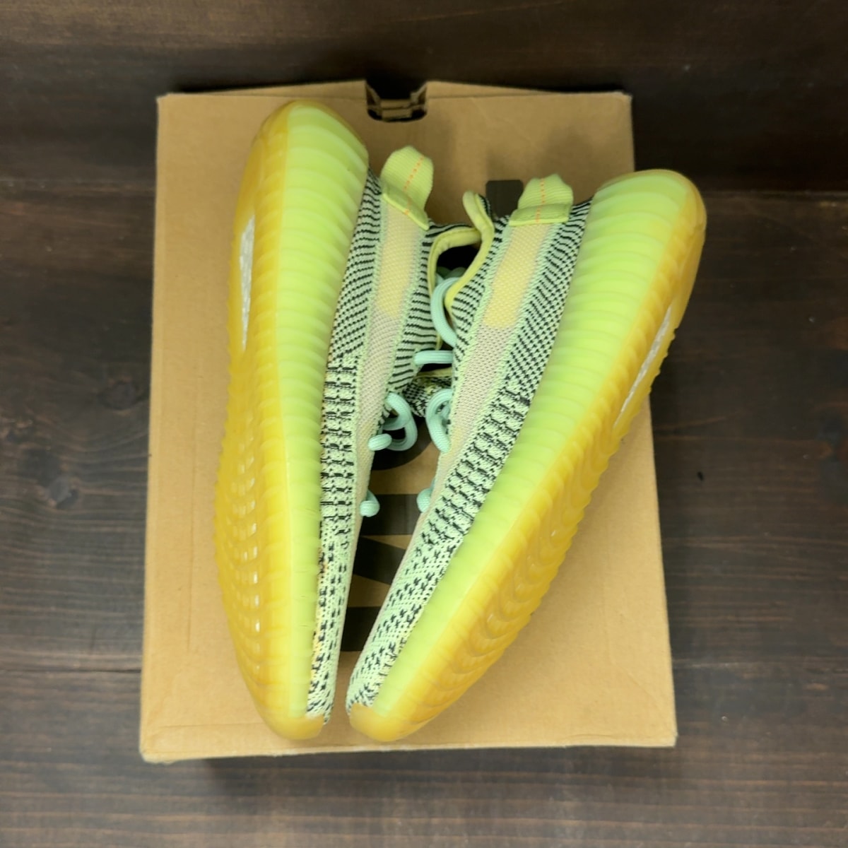 adidas Yeezy Boost 350 V2 Yeezreel (Non-Reflective) - Image 2
