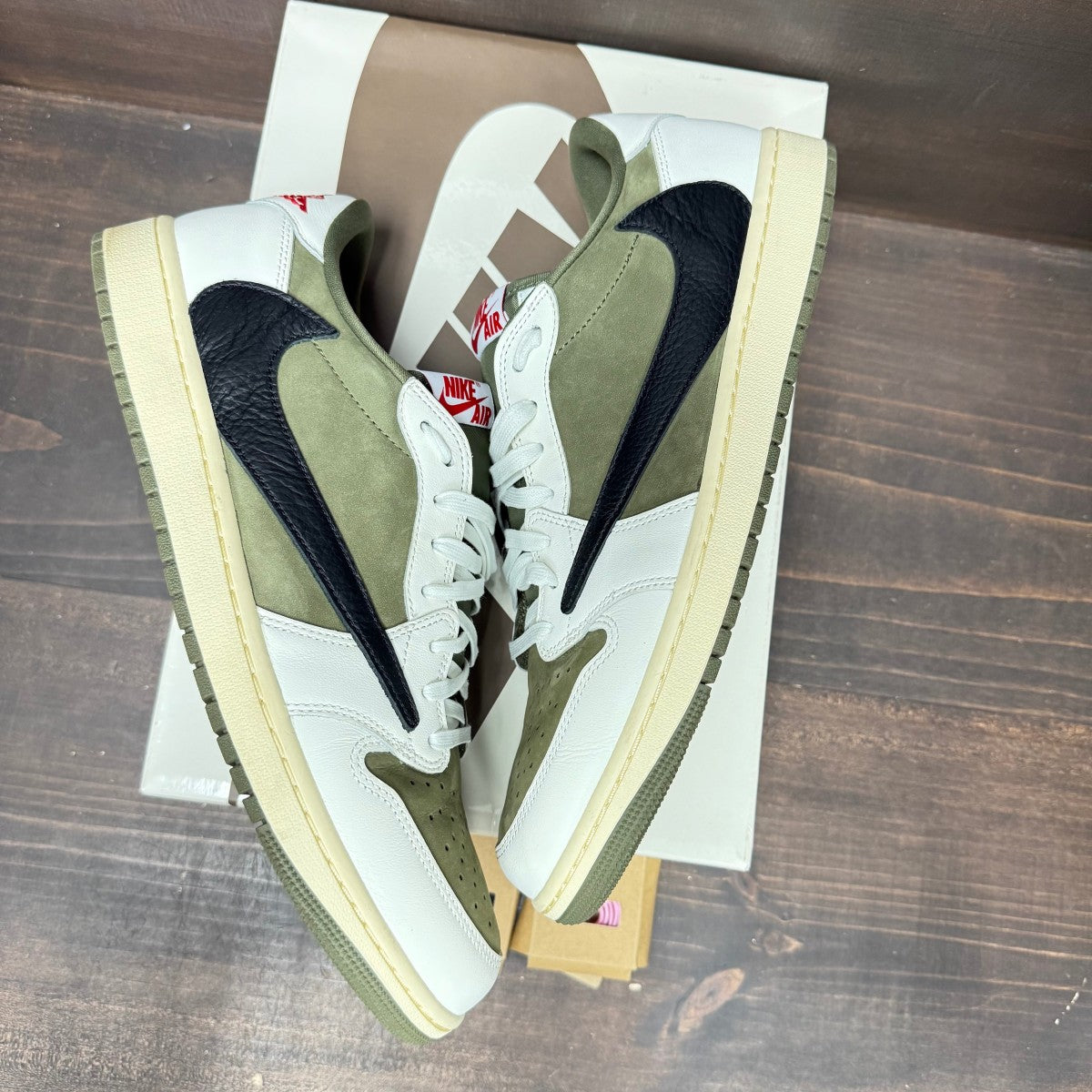 Jordan 1 Retro Low OG SP Travis Scott Medium Olive - Image 4