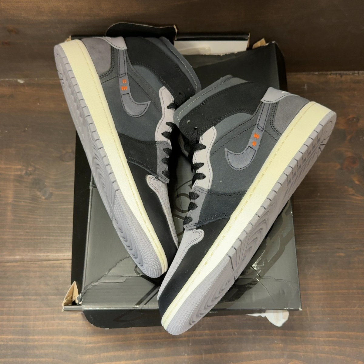 Jordan 1 Mid Craft Inside Out Black - Image 2