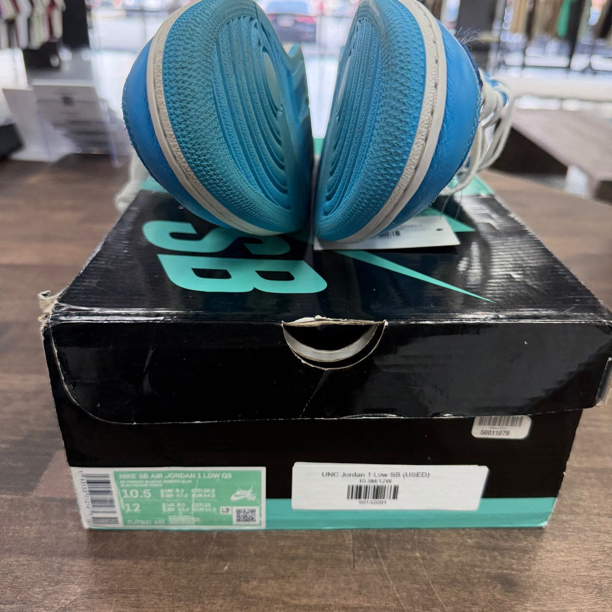 Jordan 1 Low SB UNC - Image 7