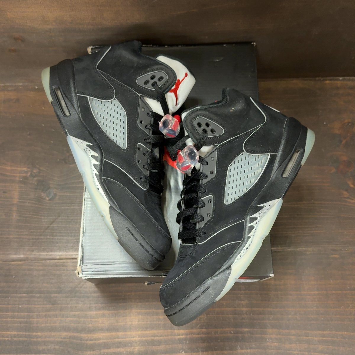 Jordan 5 Retro OG Black Metallic Reimagined (GS) Size 7Y (Pre-Owned) - back