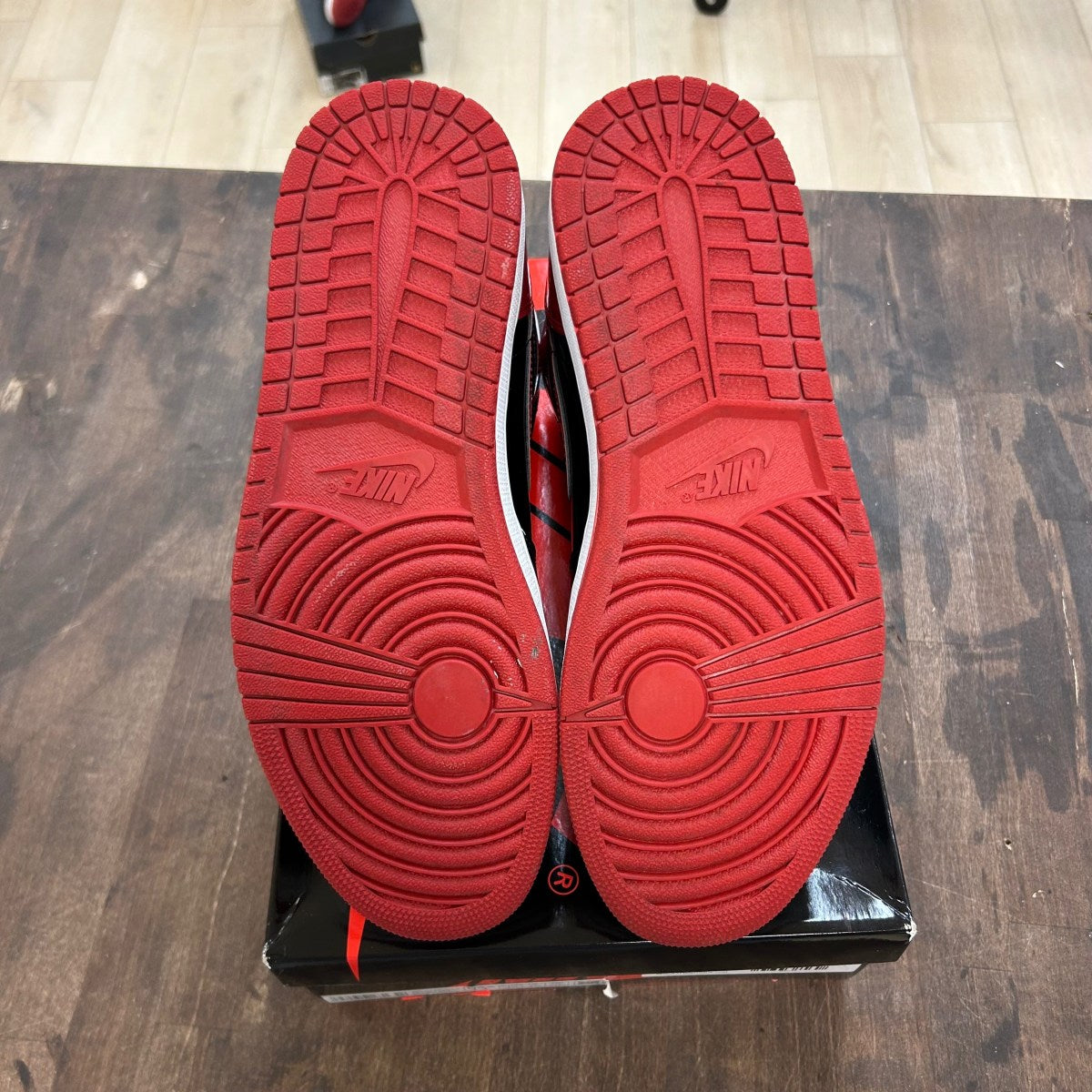 Jordan 1 Retro High OG Patent Bred - Image 5