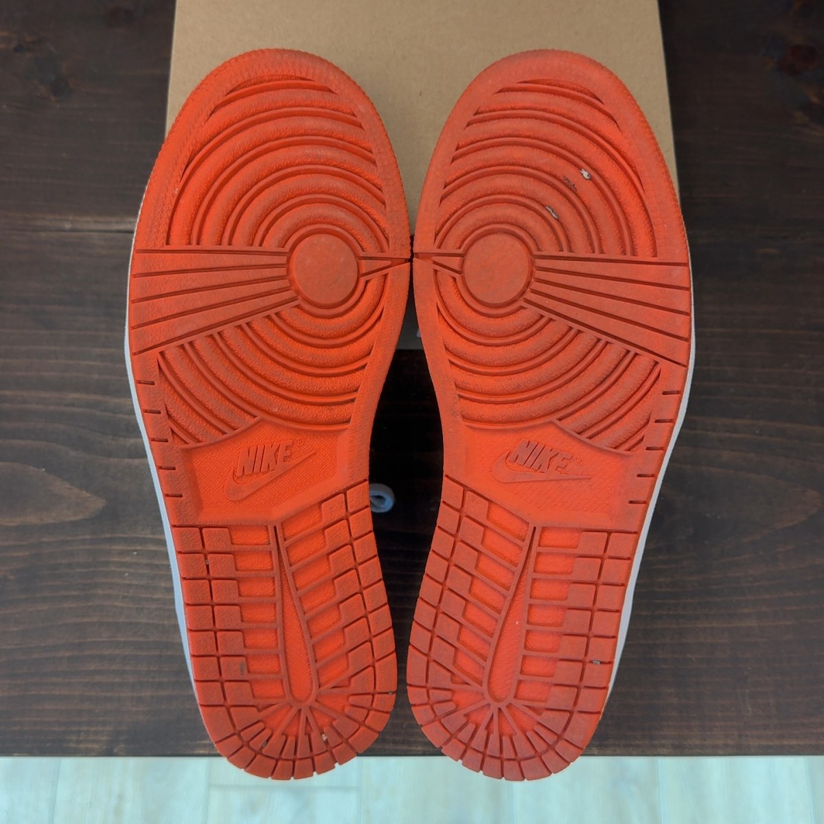 Jordan 1 Low Starfish Size 9.5 (Pre-Owned) - Image 8