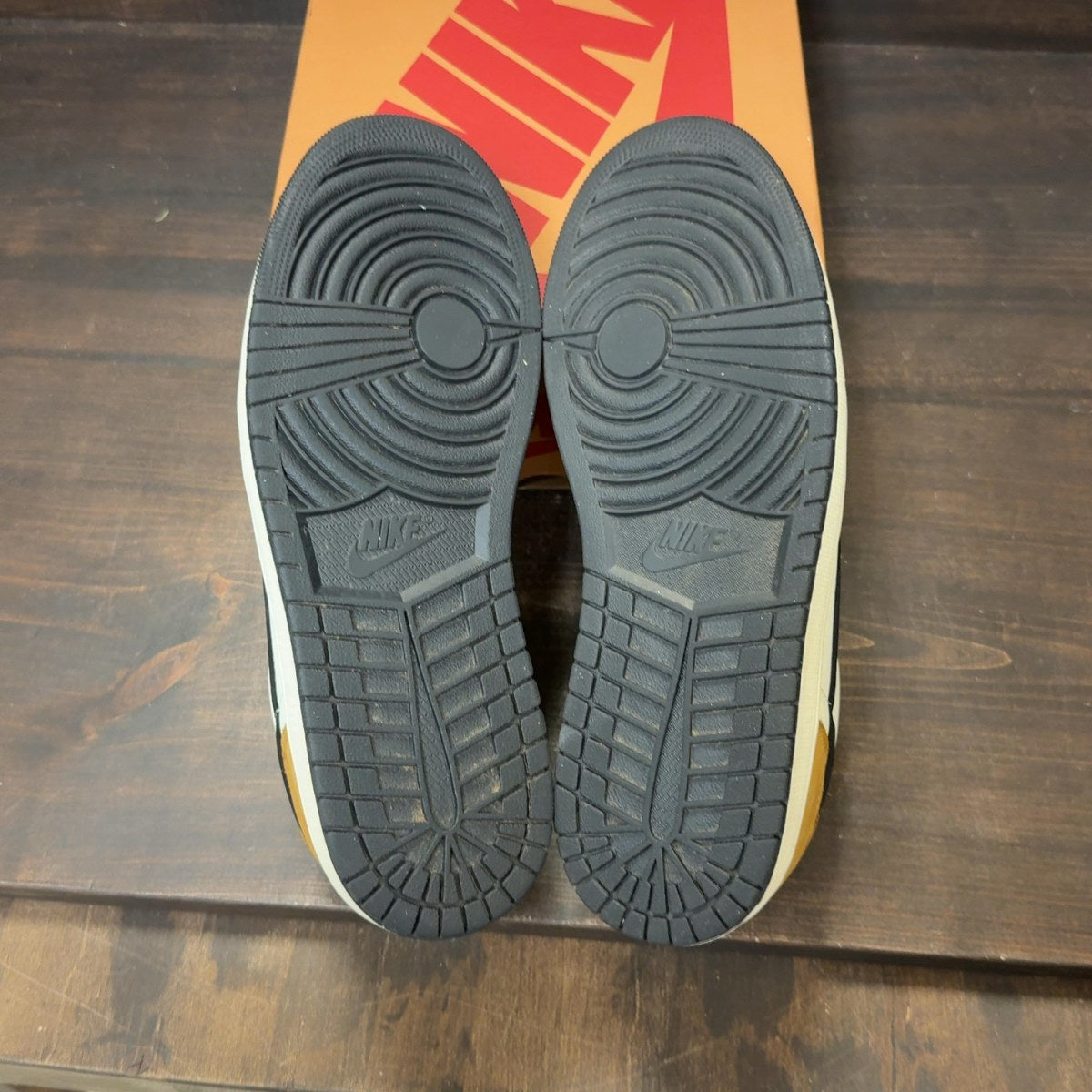 Jordan 1 Low OG Rookie of the Year - Image 8