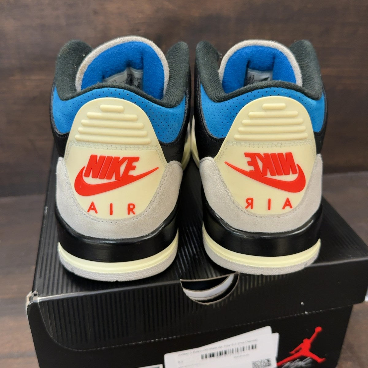 Jordan 3 Retro OG Rare Air - Image 4