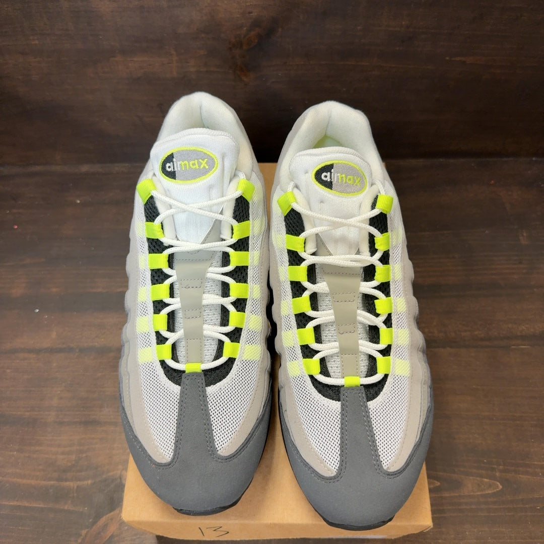 Nike Air Max 95 OG Big Bubble Neon (2025/2026) Size 13 (Pre-Owned) - Image 3