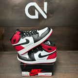 Jordan 1 Retro Black Toe (2013) (GS) Size 6Y (Pre-Owned) - front