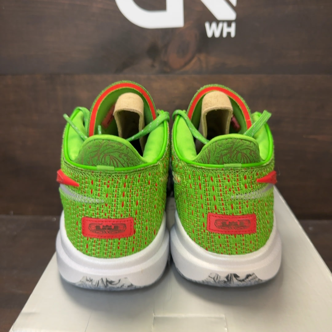 Nike LeBron 20 Stocking Stuffer - Image 4