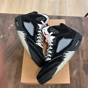 Jordan 5 Retro OG Black Metallic Reimagined Size 10 (Pre-Owned) - Image 1
