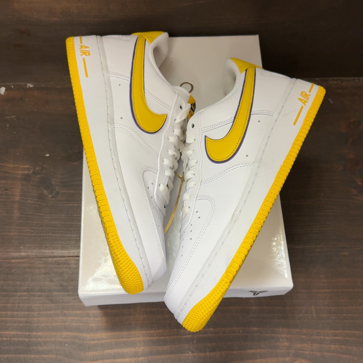 Nike Air Force 1 Low Retro QS Kobe Bryant Lakers Home - Image 2