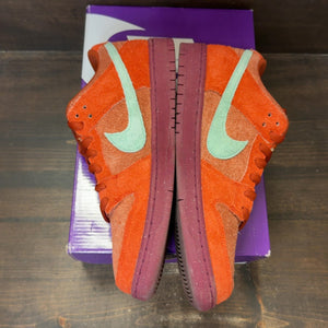 Nike SB Dunk Low Mystic Red Rosewood Size 10 (Pre-Owned) - Image 4