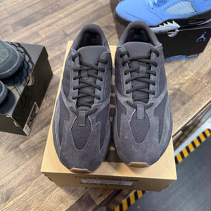 adidas Yeezy Boost 700 Utility Black Size 9.5 (Lightly Worn Pre-Owned)
