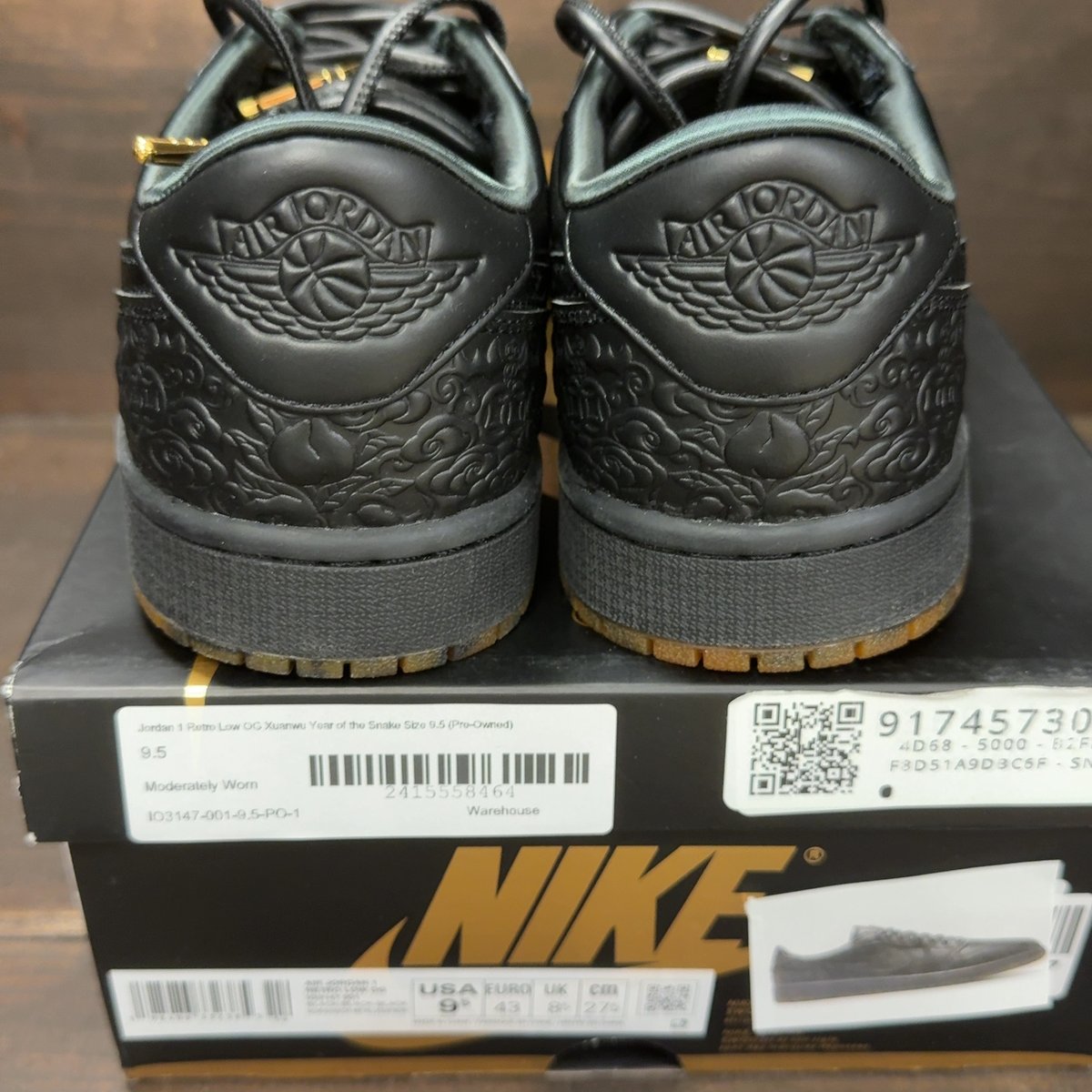 Jordan 1 Retro Low OG Xuanwu Year of the Snake Size 9.5 (Pre-Owned) - aux