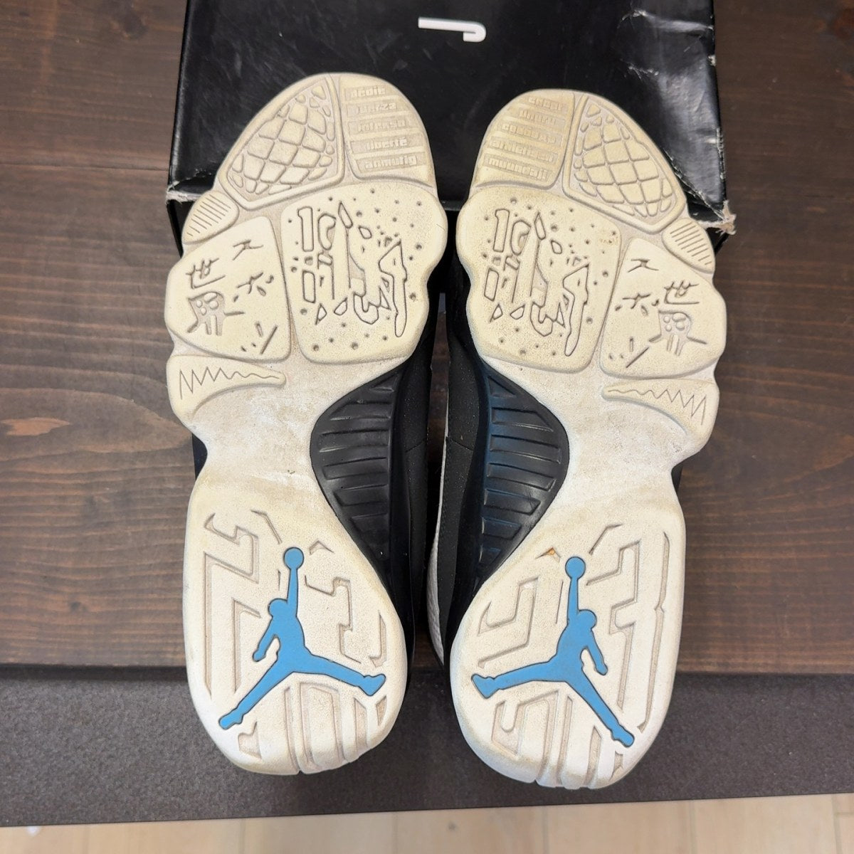 Jordan 9 Retro University Blue - Image 9