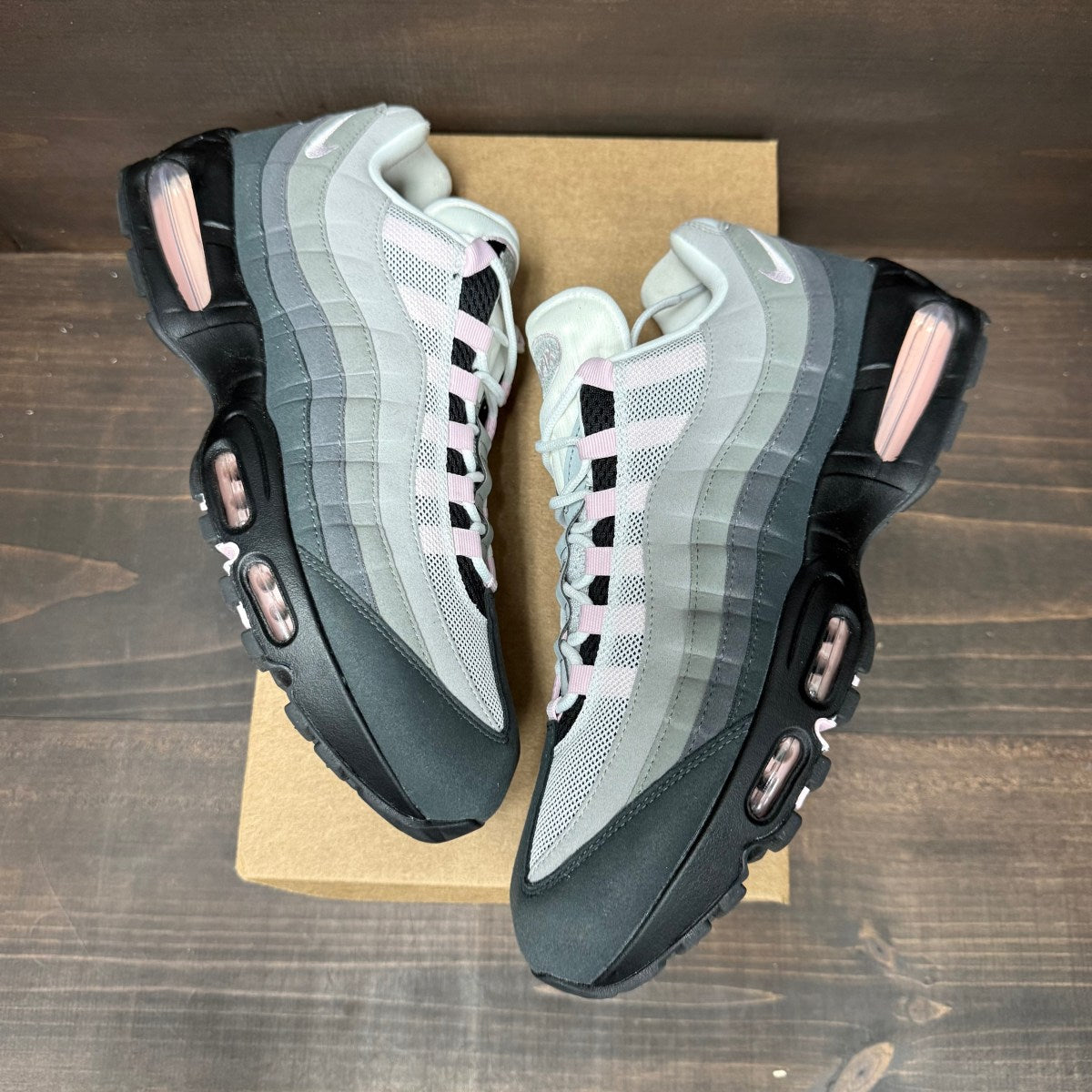Nike Air Max 95 OG Big Bubble Pink Foam (Women's) Size 13.5W (Pre-Owned) - Image 2