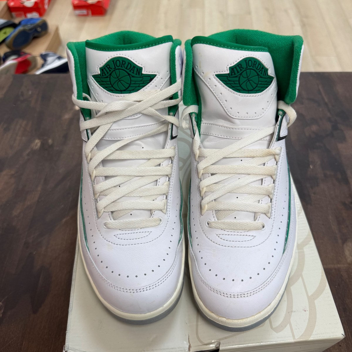 Jordan 2 Retro Lucky Green - Image 2