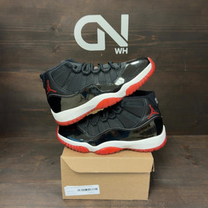 Jordan 11 Retro Playoffs Bred (2019) Size 9 (Pre-Owned) - Image 1