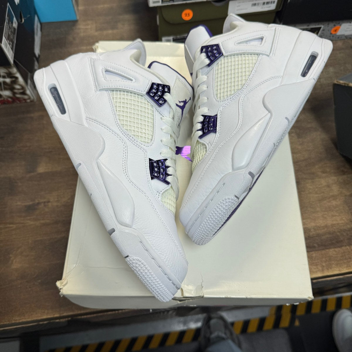 Jordan 4 Retro Metallic Purple Size 11.5 (Pre-Owned) - Image 1