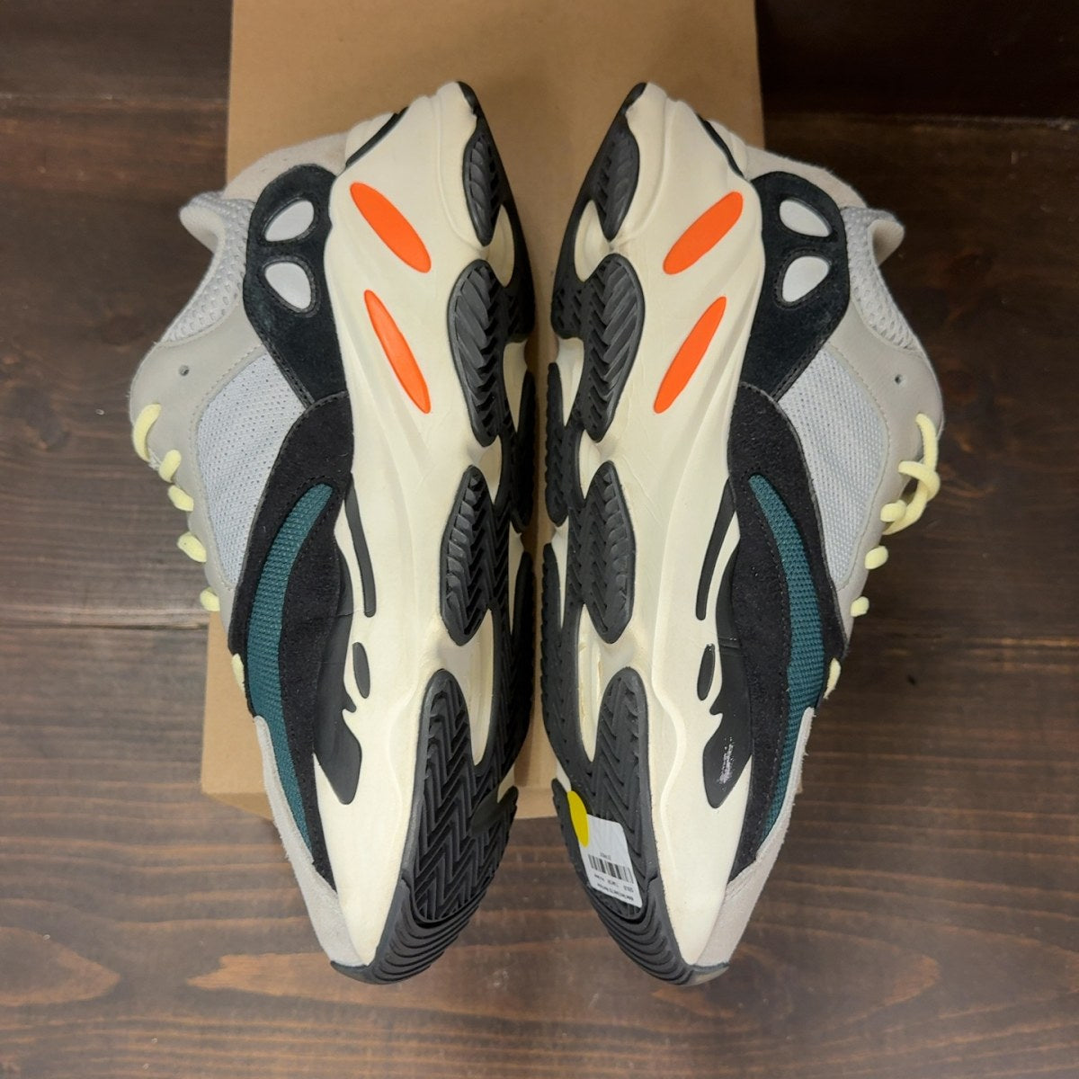 adidas Yeezy Boost 700 Wave Runner Size 11.5 (Pre-Owned) - aux