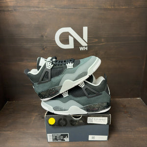 Jordan 4 Retro Fear (2024) Size 9.5 (Pre-Owned) - Image 2