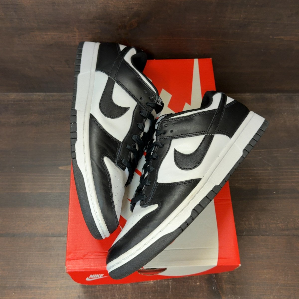 Nike Dunk Low Retro White Black Panda - Image 2