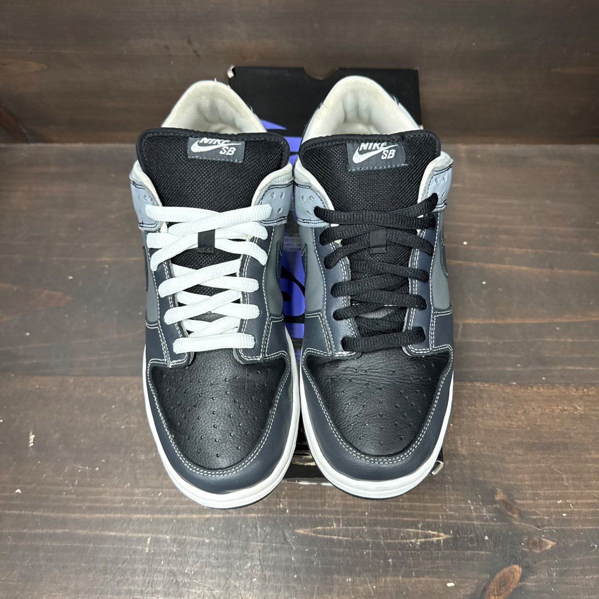 Nike SB Dunk Low Lunar Eclipse (East) Size 9.5 (Pre-Owned) - back