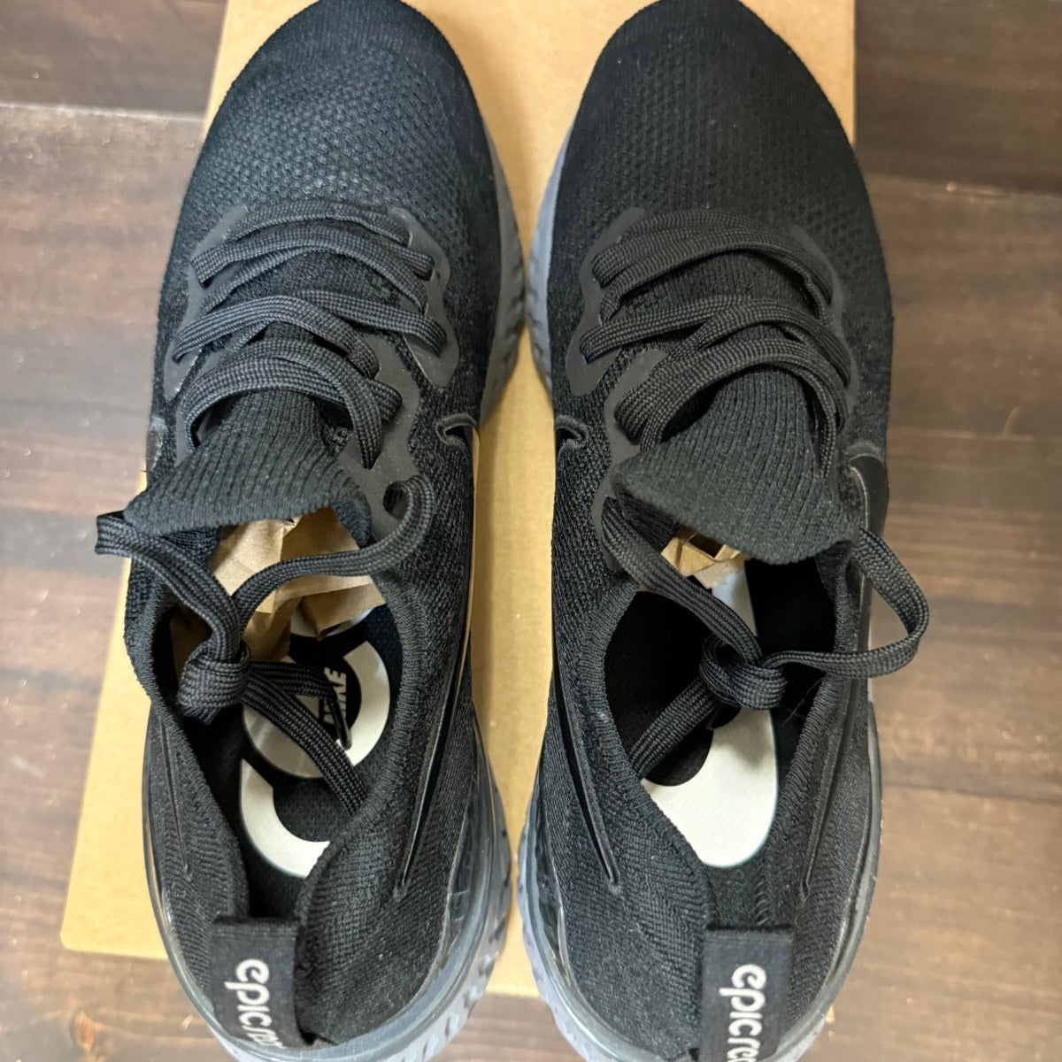 Nike Epic React Flyknit 2 Black Anthracite Size 12 (Pre-Owned) - Image 4