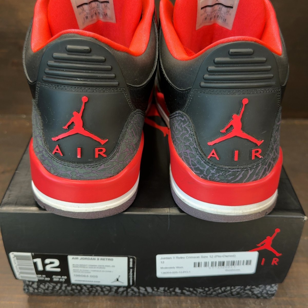 Jordan 3 Retro Crimson Size 12 (Pre-Owned) - aux