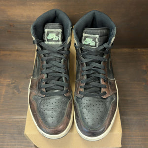 Jordan 1 Retro High Light Army Rust Shadow Patina Size 10 (Pre-Owned) - Image 3