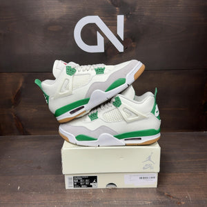 Jordan 4 Retro SB Pine Green Size 9.5 (Pre-Owned) - Image 1